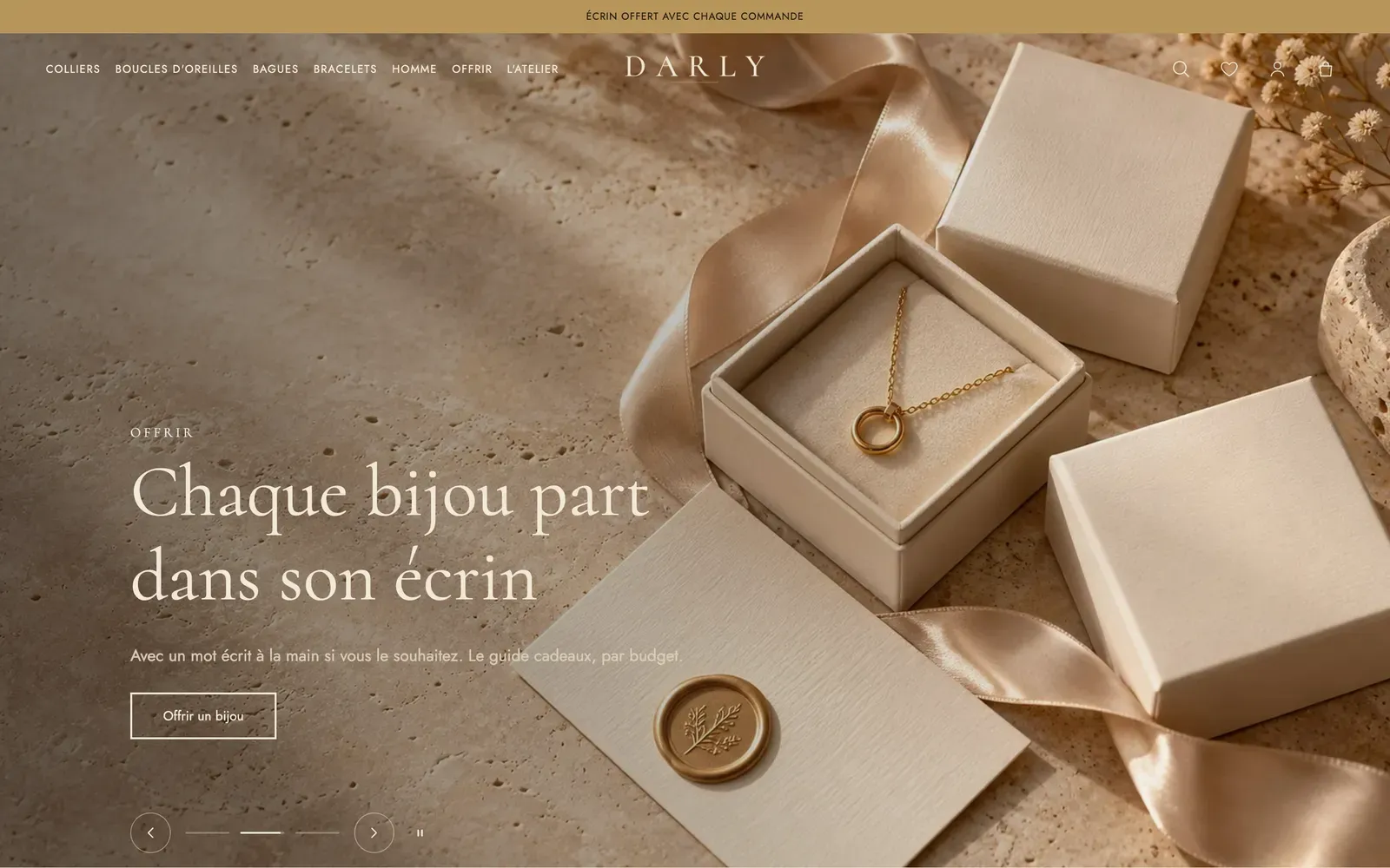 Home page of the Darly demo: full-screen slideshow, mega menu and announcement bar